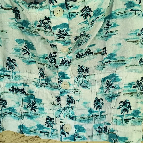 Tommy Hilfiger Women's Beach Print Smocked Tank Top Shirt NWT - Picture 3 of 6